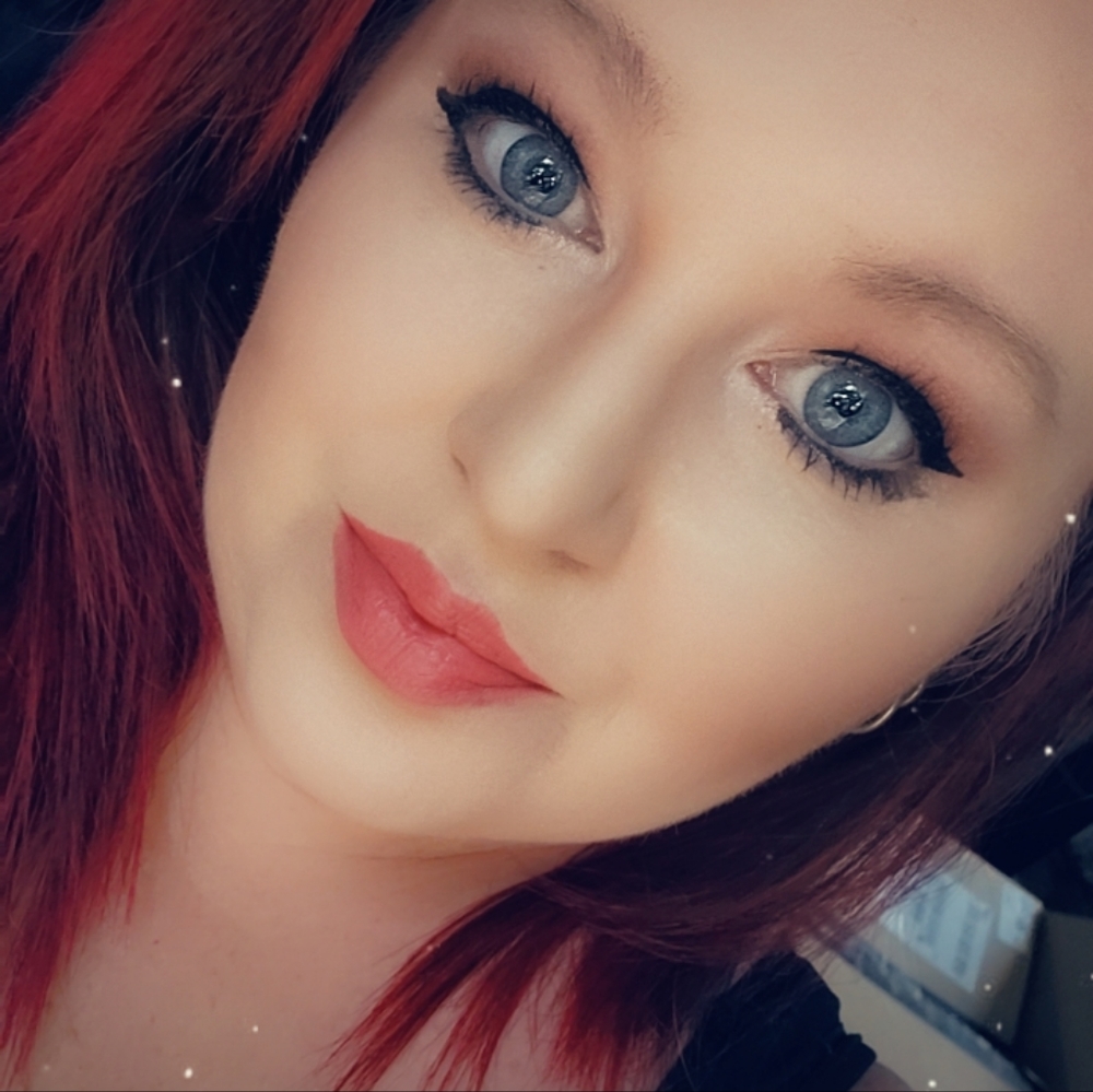 Meet your Posher, Khristina